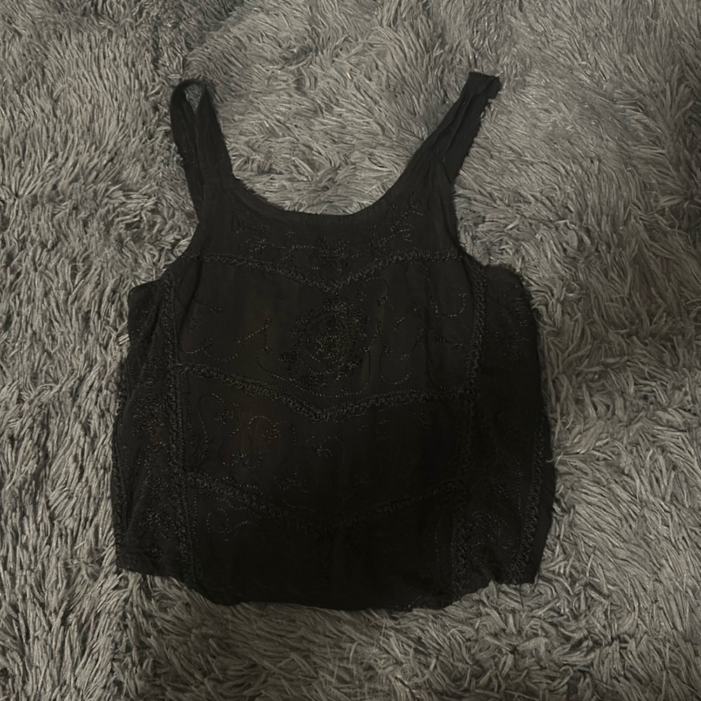 Black crop top